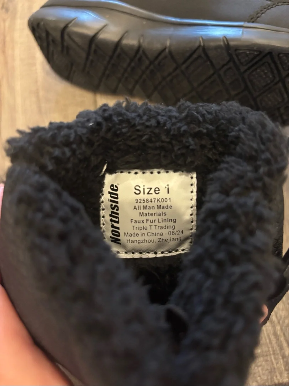 NEW Northside Presley Black Faux Fur Winter Boots Kids Size 1